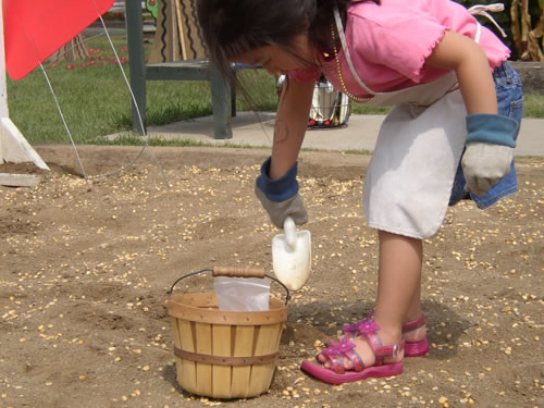 State Fair - Little Hands on the Farm Exhibit